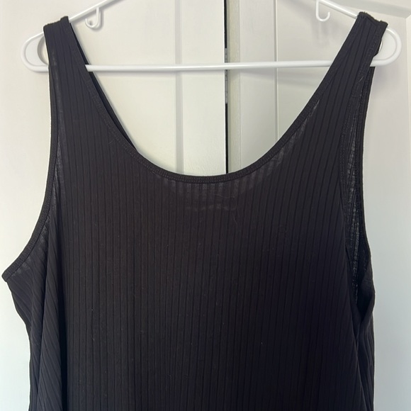 H&M Maternity Ribbed Midi Dress - Picture 2 of 2